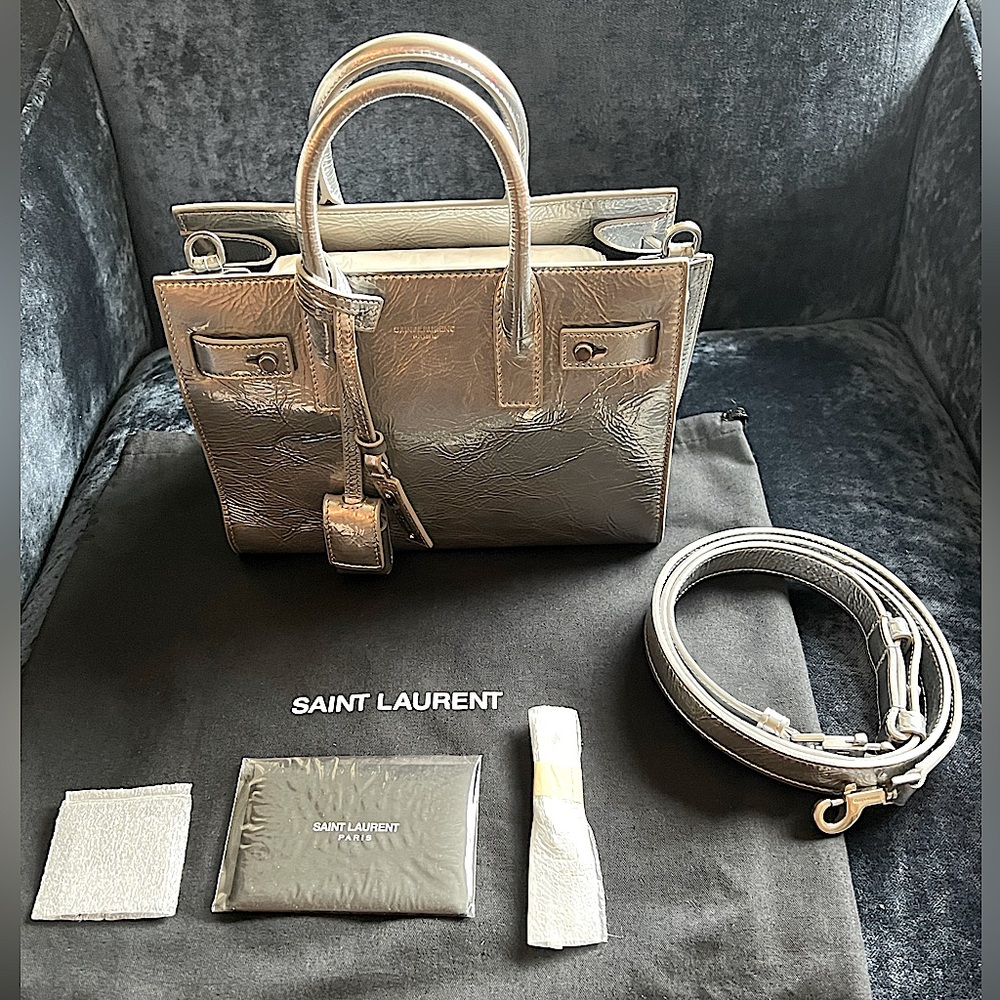 SAINT LAURENT LEATHER SAC DE JOUR! PRISTINE! SILVER CRACKLED LEATHER! WORN ONCE! - Picture 9 of 13